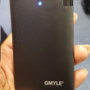 Gmyle-portable-charger