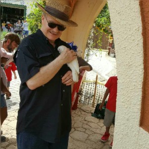 Bird-petting-at-Georgia-Renaissance-Festival