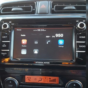 Mitsubishi-Mirage-Display-Audio-Smartphone-system