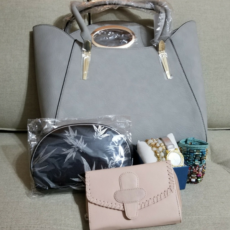 Shop-LC-Haul-Wallet