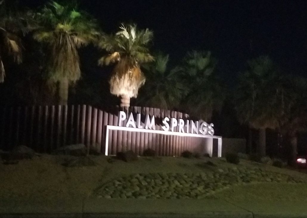palm springs sign instagrammable 